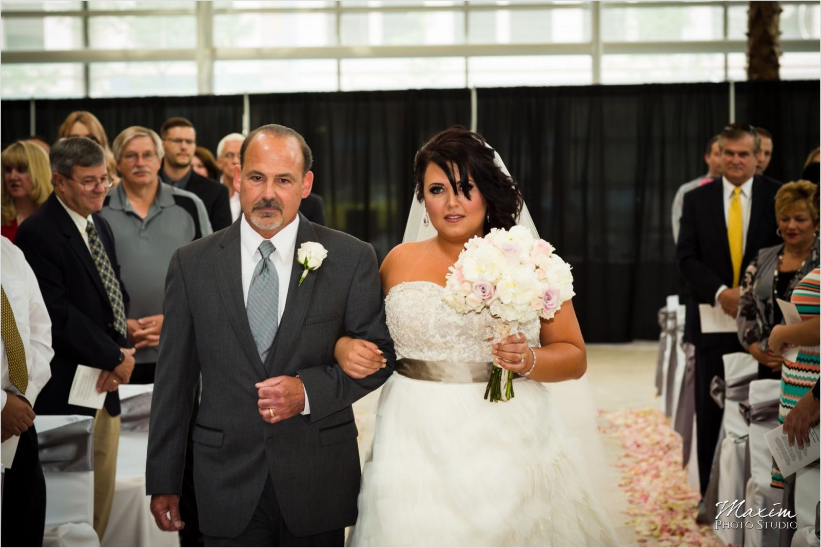 Schuster Center Wedding, Megan + Nathan &#8211; Schuster Center Dayton Wedding