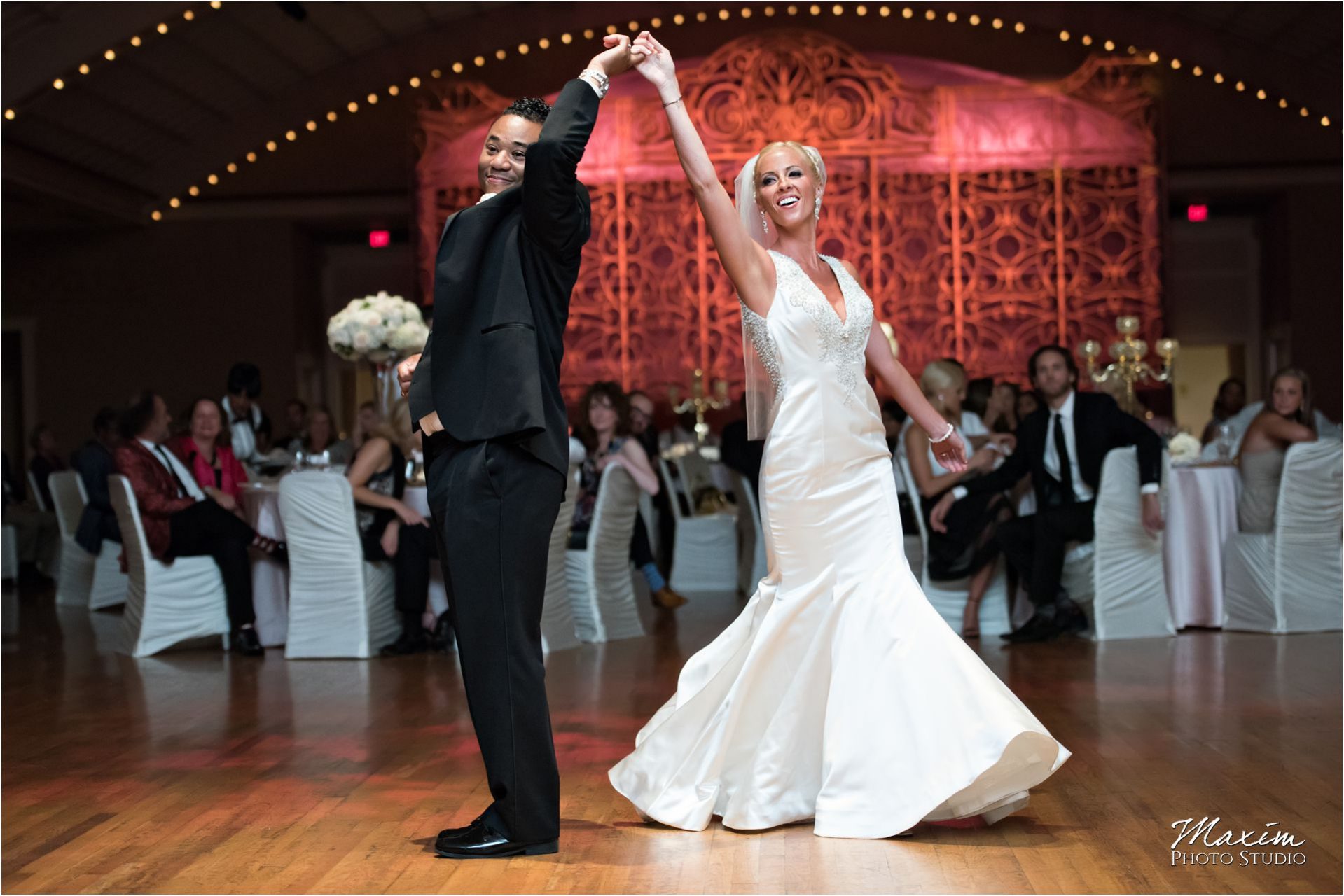 Cincinnati Wedding Photographers Music Hall Wedding Reception Bride Groom Dance
