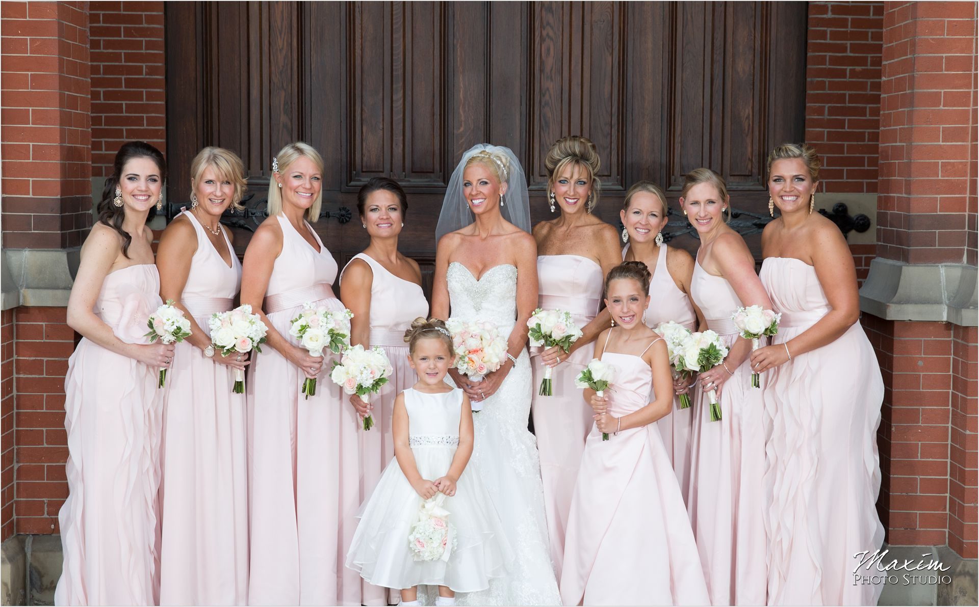 Cincinnati Wedding Photographers Music Hall Wedding
