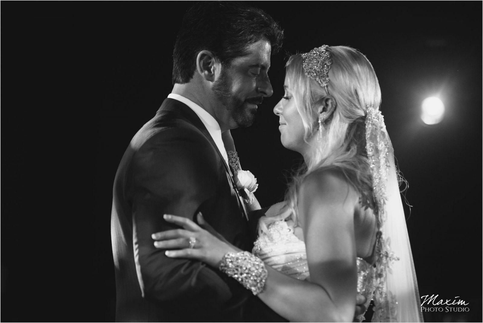 Cincinnati Wedding Photographers Sharonville Convention Center Wedding Reception