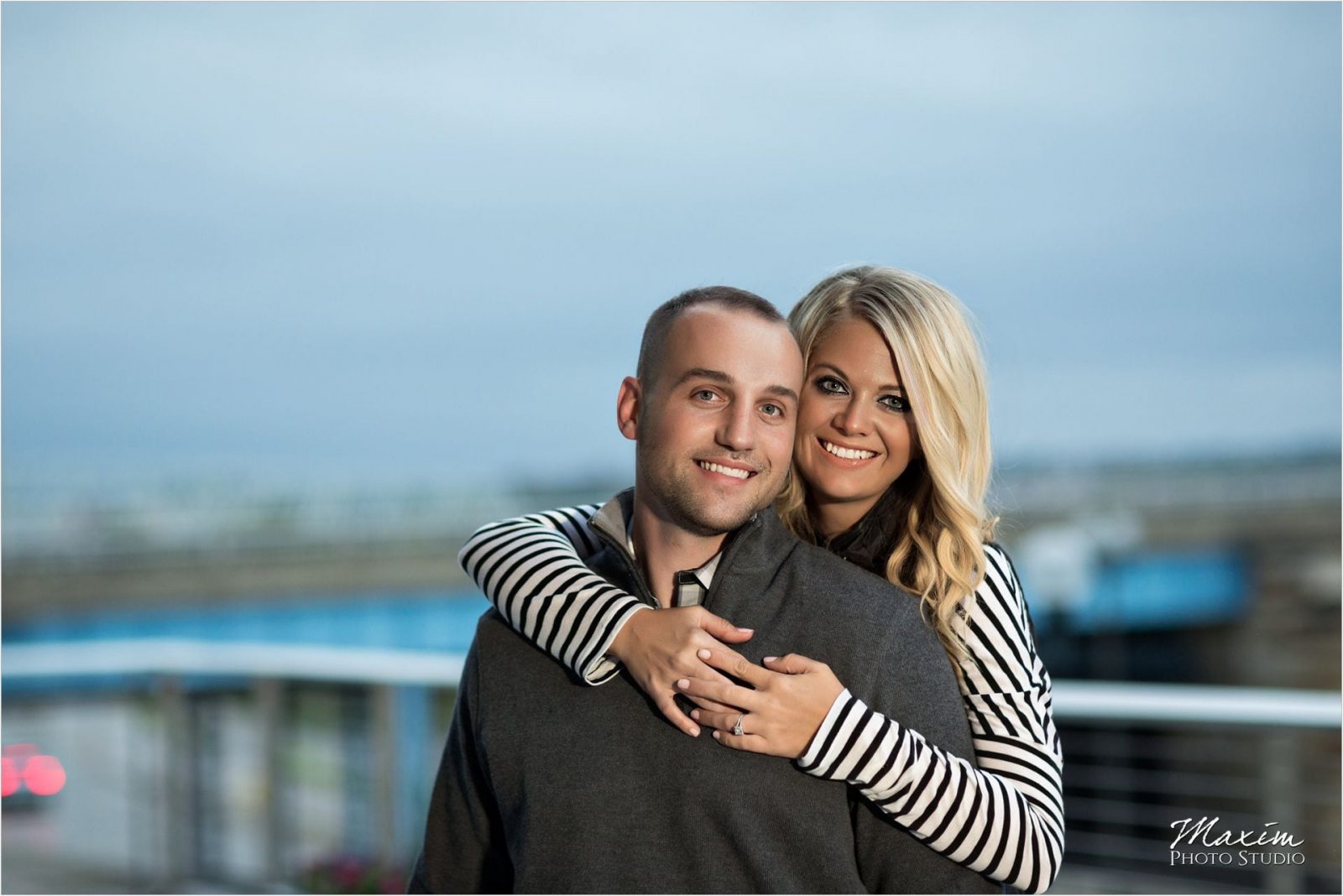 Smale Riverfront Park Cincinnati engagement