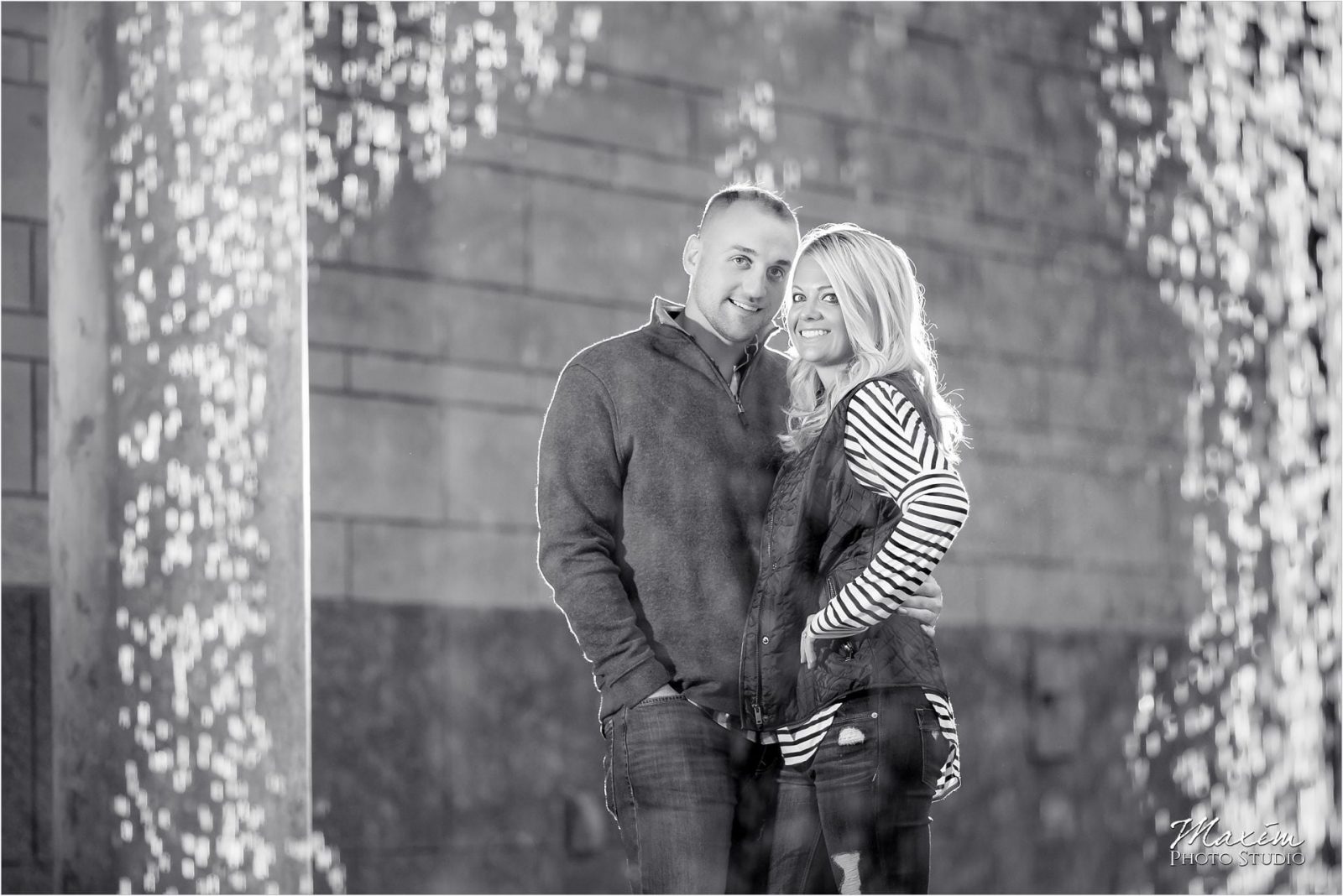 Smale Riverfront Park Cincinnati engagement