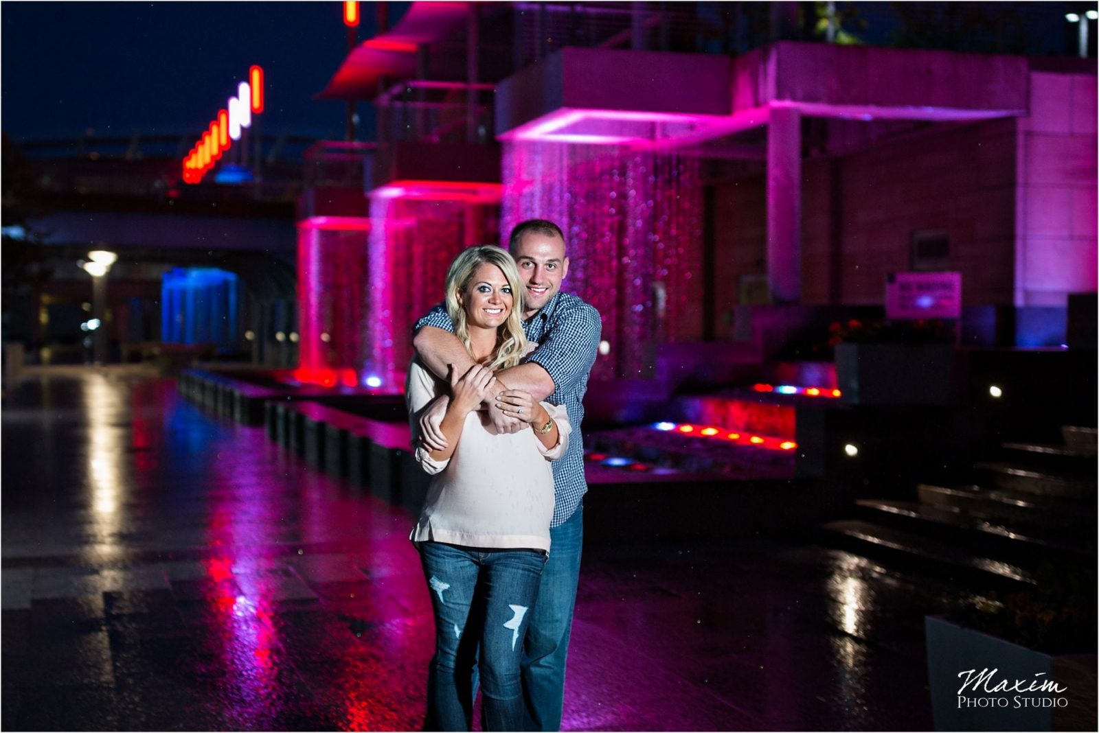 Cincinnati Smale Riverfront Park night engagement