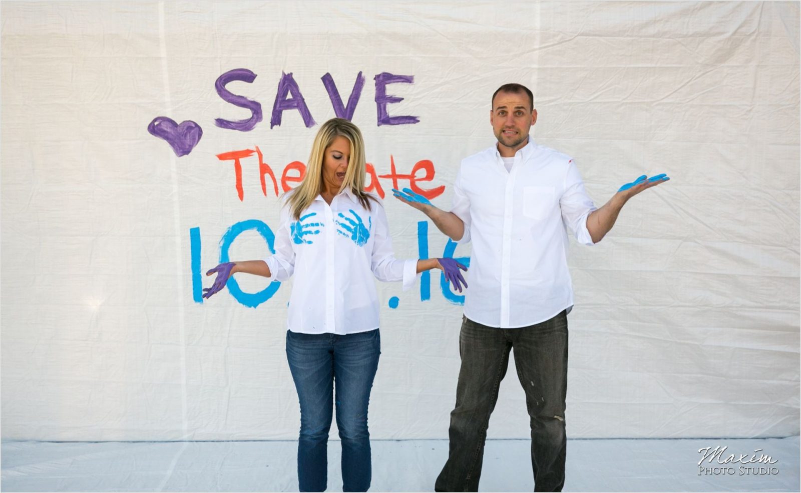 Smale Riverfront Park Engagement, Courtney + Tim | Smale Riverfont Park Engagement