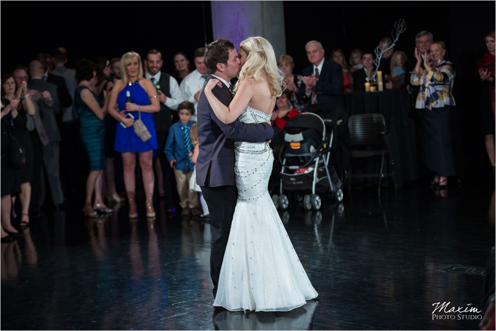 Cincinnati Wedding Photographers Wedding reception Dance