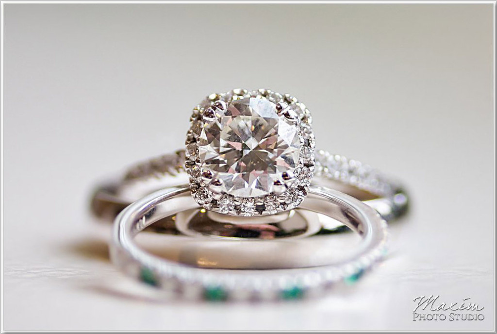 Christmas Cooper Creek Wedding ring