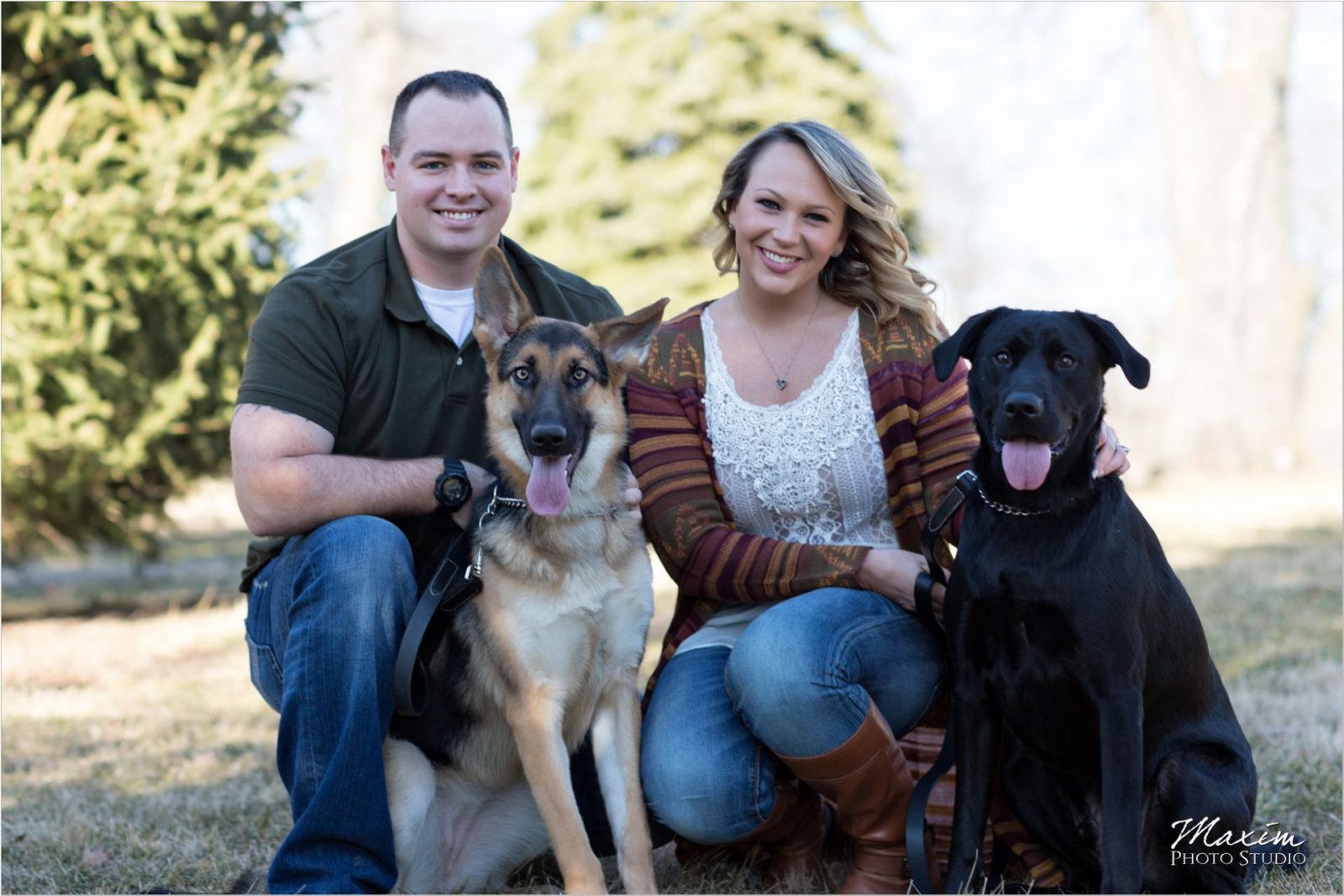 Faurot Park Lima Ohio Engagement with dogs