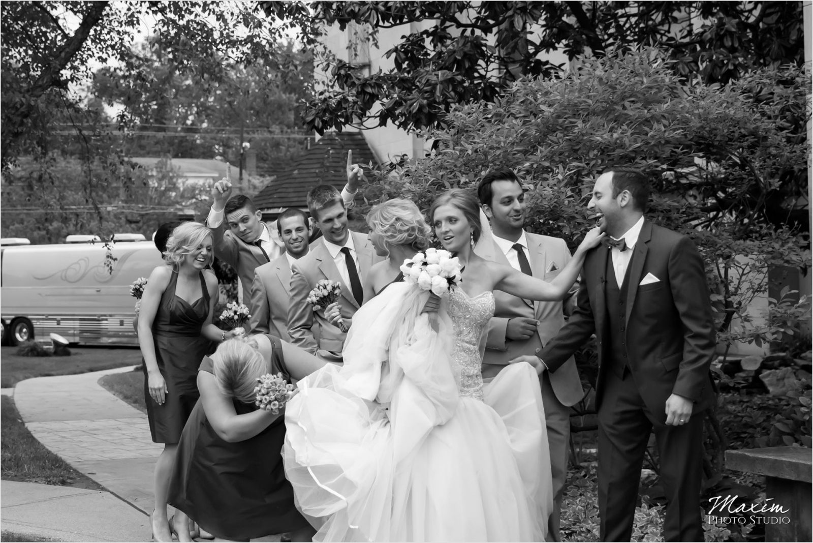 Cincinnati Wedding Photographers Holy Trinity Church Ceremony