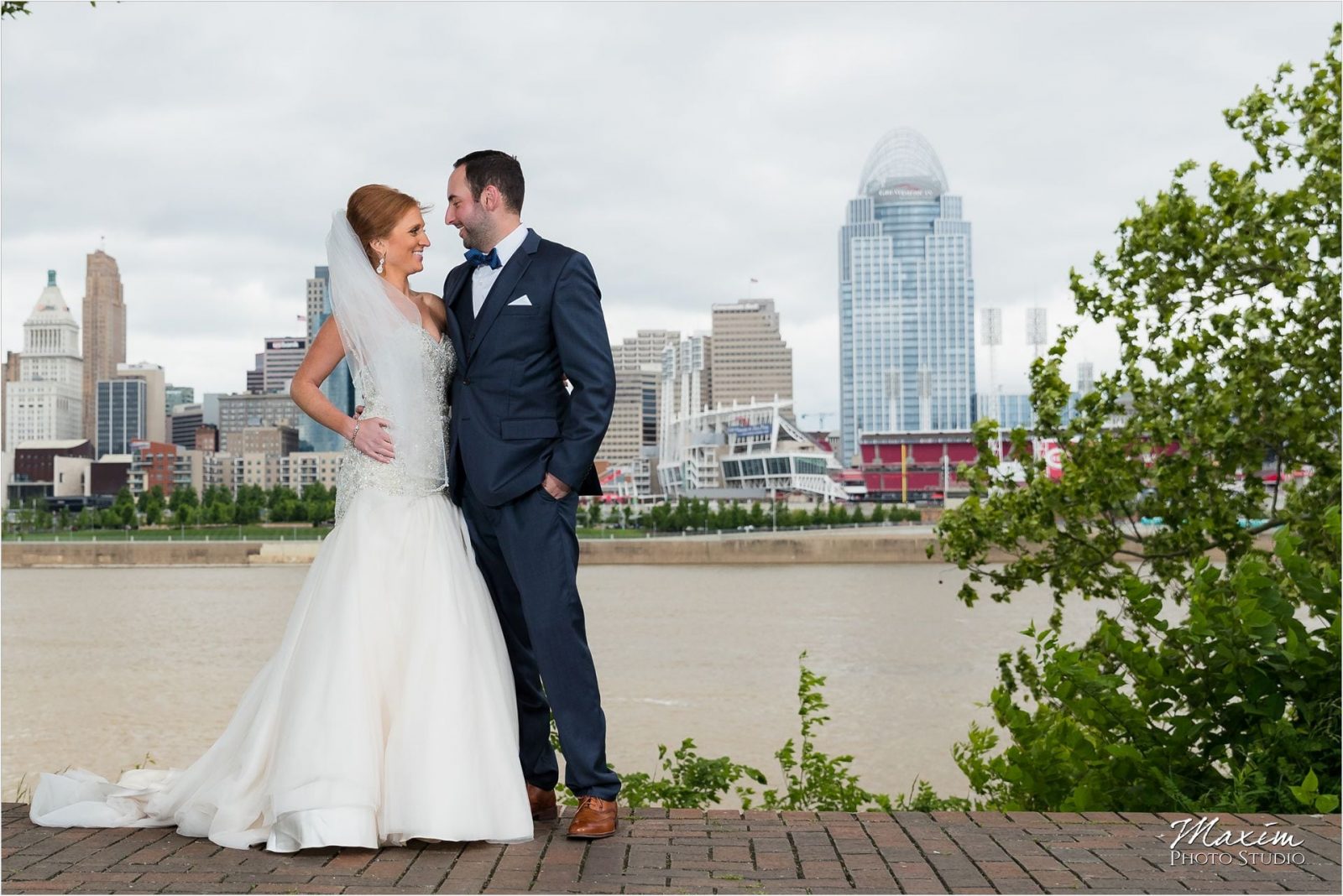 Cincinnati Wedding Photographers George Rodgers Clark Park