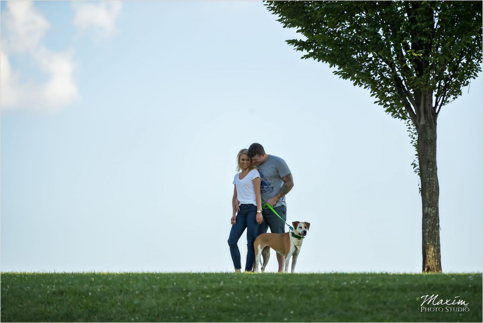 Cincinnati Wedding Photographers Louisville Waterfront Park bridge engagementCincinnati Wedding Photographers Louisville Waterfront Park bridge engagement dog