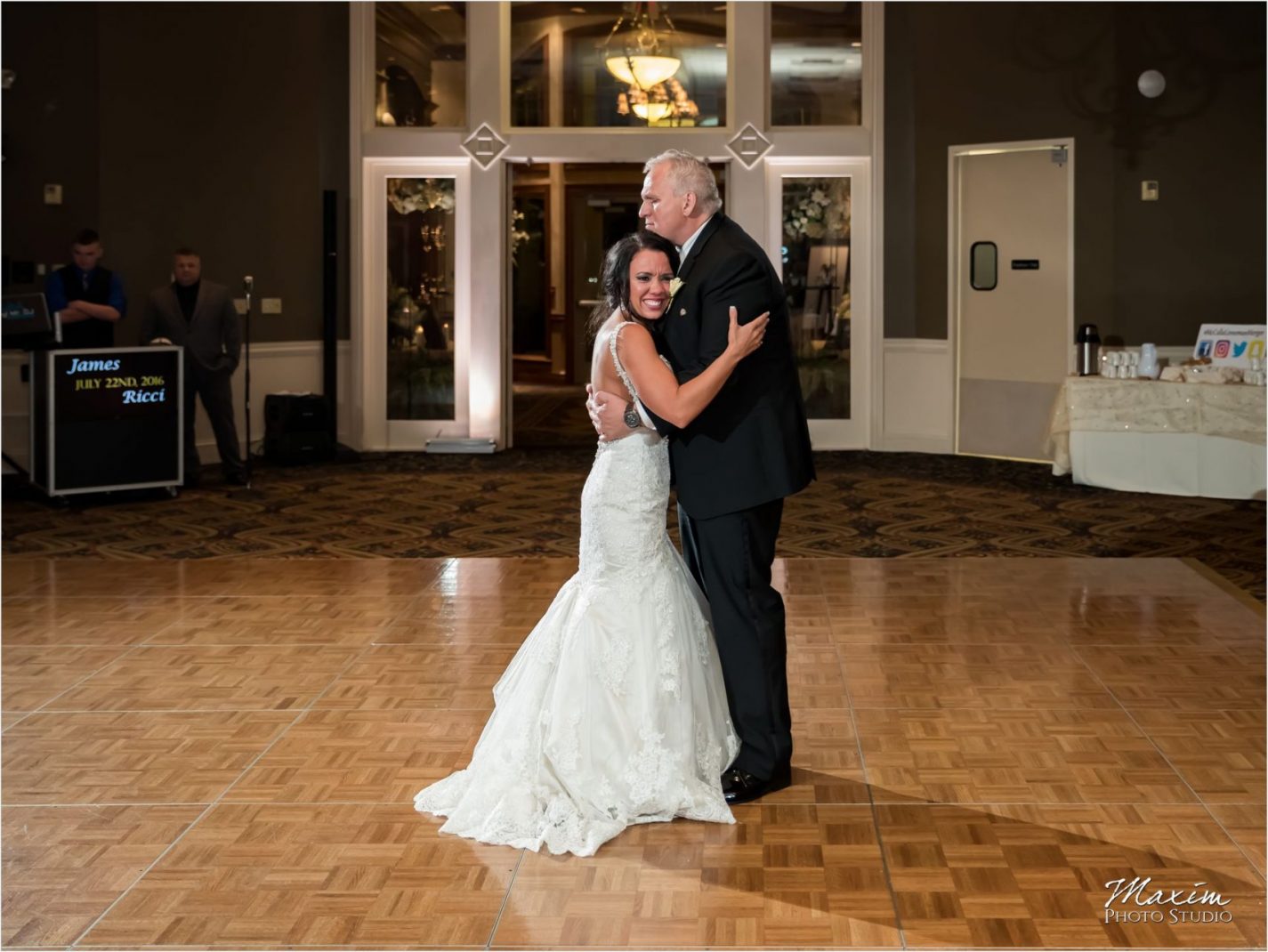 Drees Pavilion Covington Kentucky Wedding Reception Dance