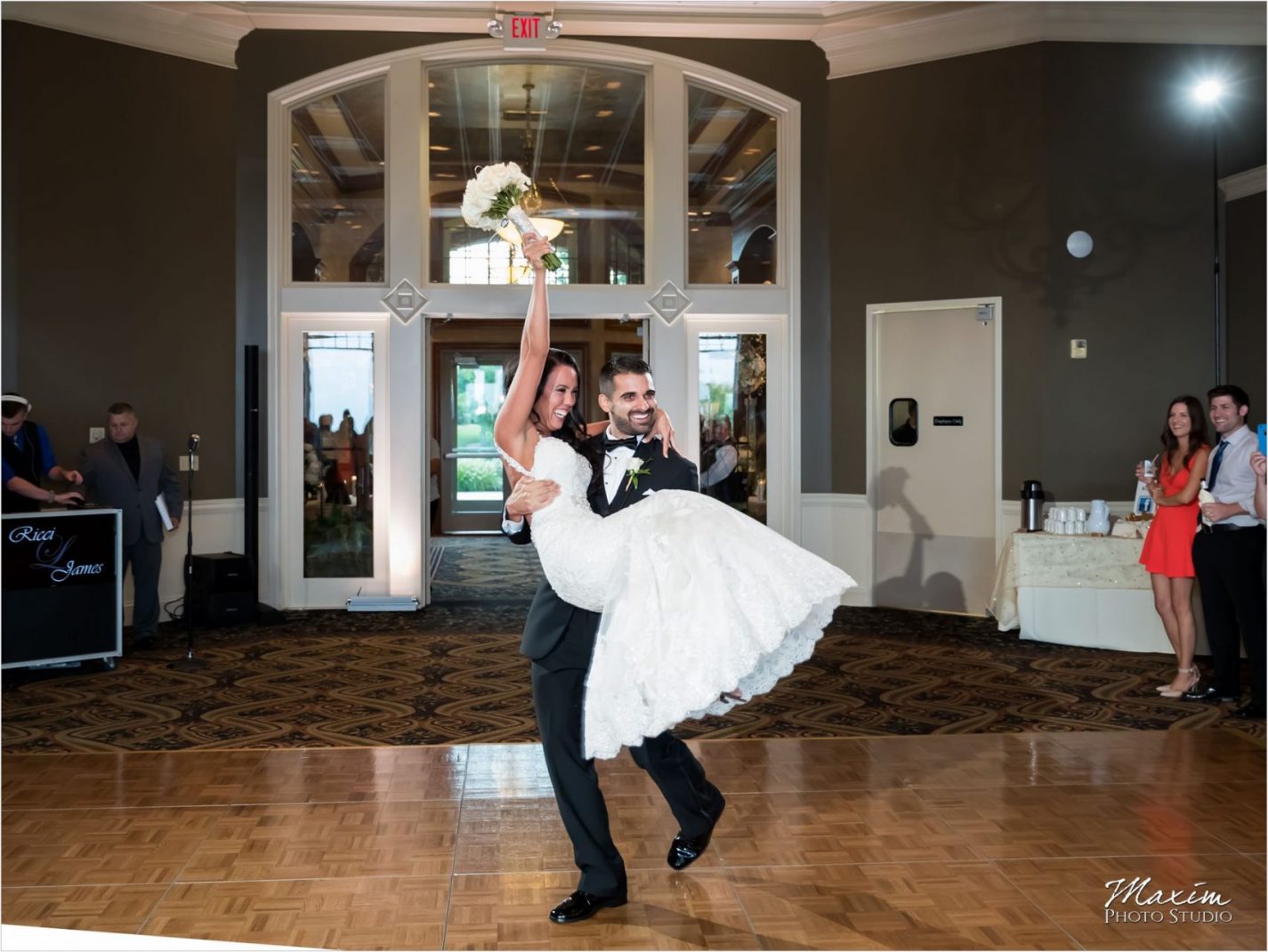 Drees Pavilion Covington Kentucky Wedding Reception Entrance