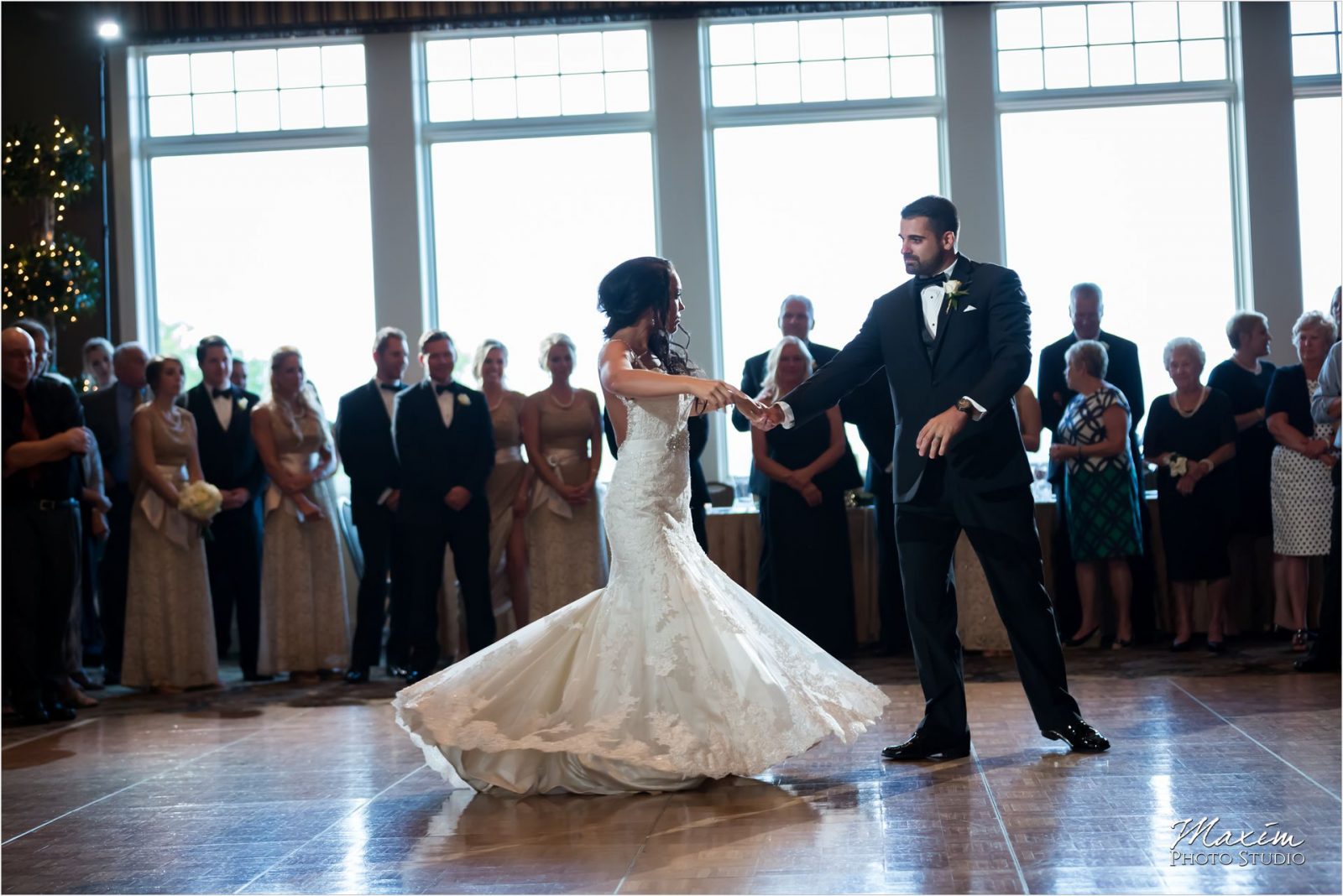 Drees Pavilion Covington Kentucky Wedding Reception Dance