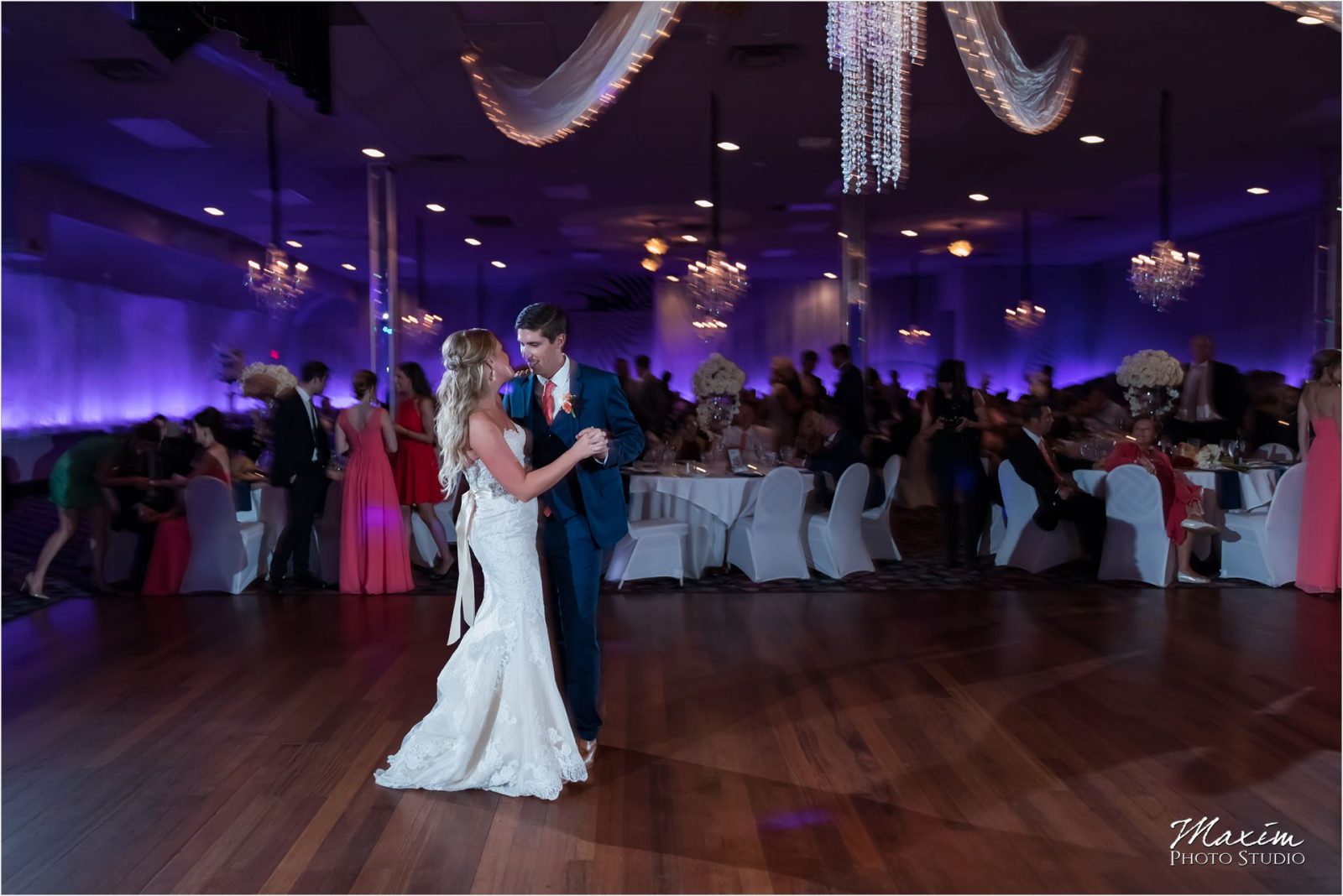 Newport Syndicate Covington Kentucky Wedding Reception