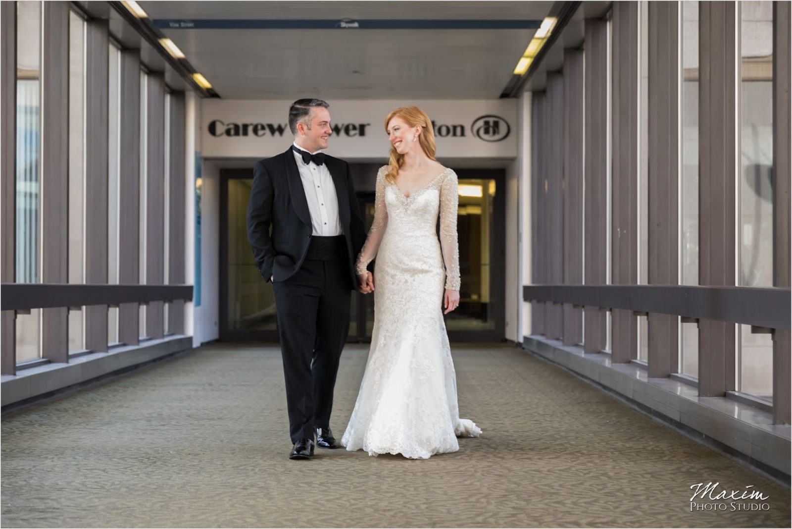 Cincinnati Wedding Photographers Art Museum Westin bride groom first look