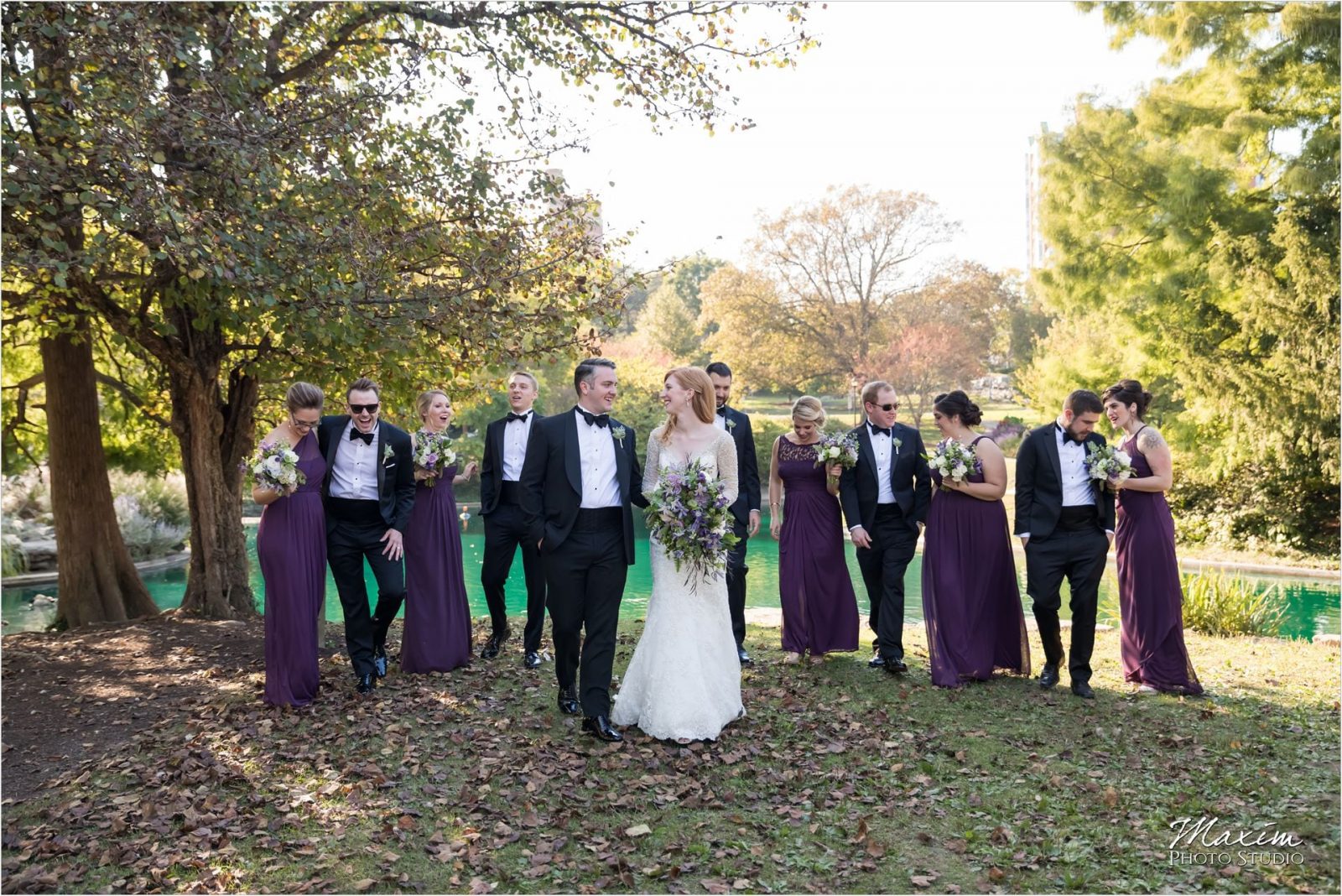 Cincinnati Wedding Photographers Art Museum Eden Park bride groom portraits