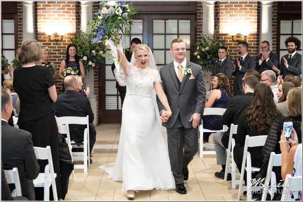 Atrium Ceremony, Manor House Ohio, Dayton Wedding photoraphers