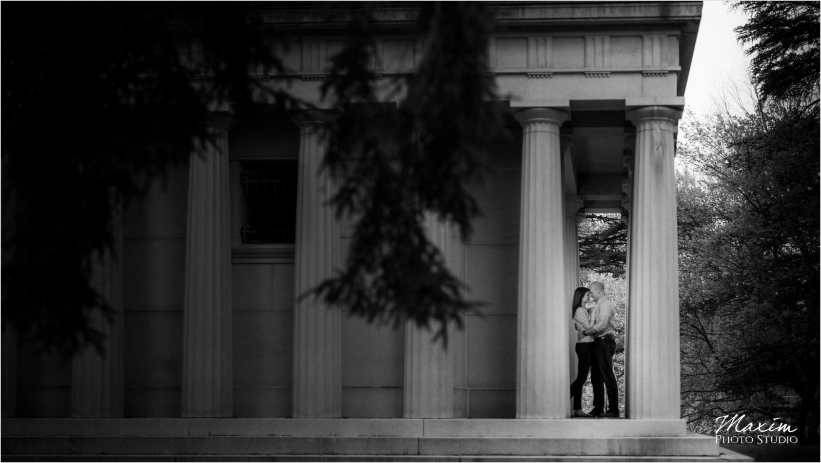 Spring Grove Cemetery Cincinnati Engagement