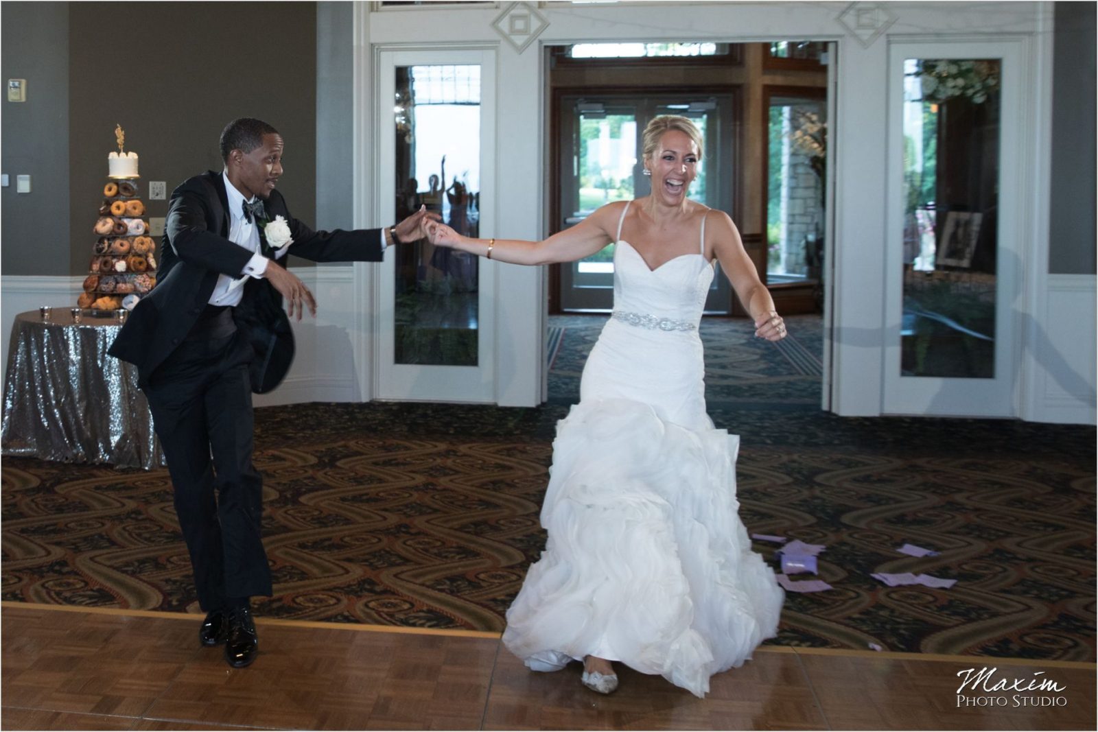 Cincinnati Wedding Photographers Drees Pavilion Wedding Reception bride dance