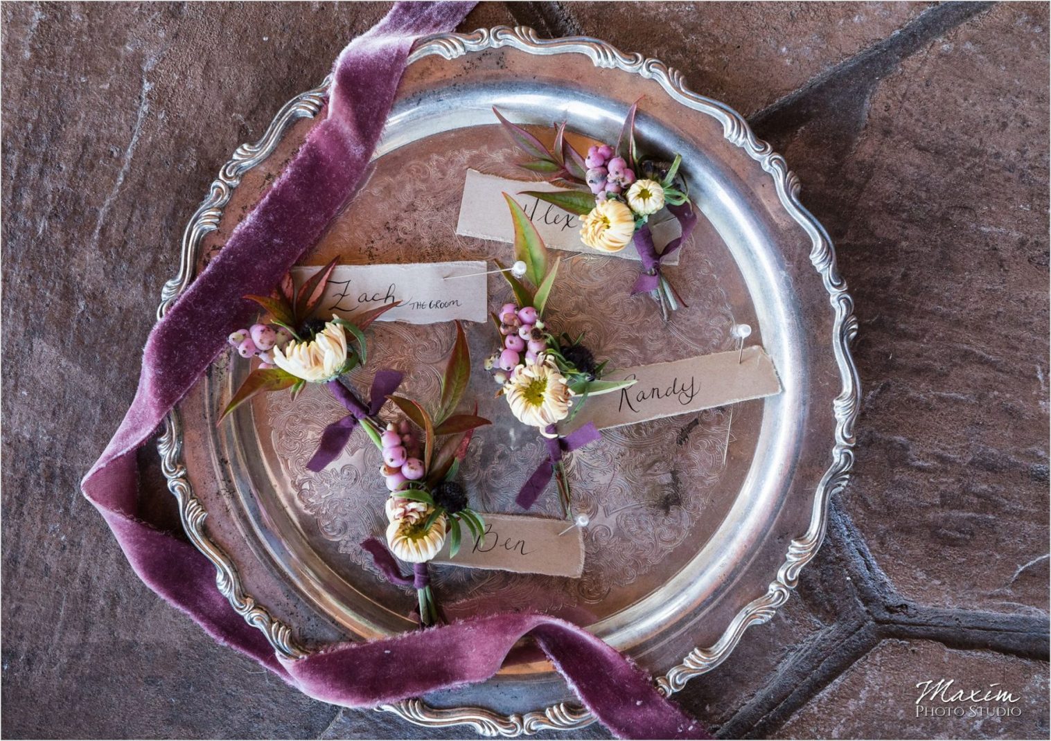 Rolling Meadows Ranch Lebanon Ohio Wedding flowers