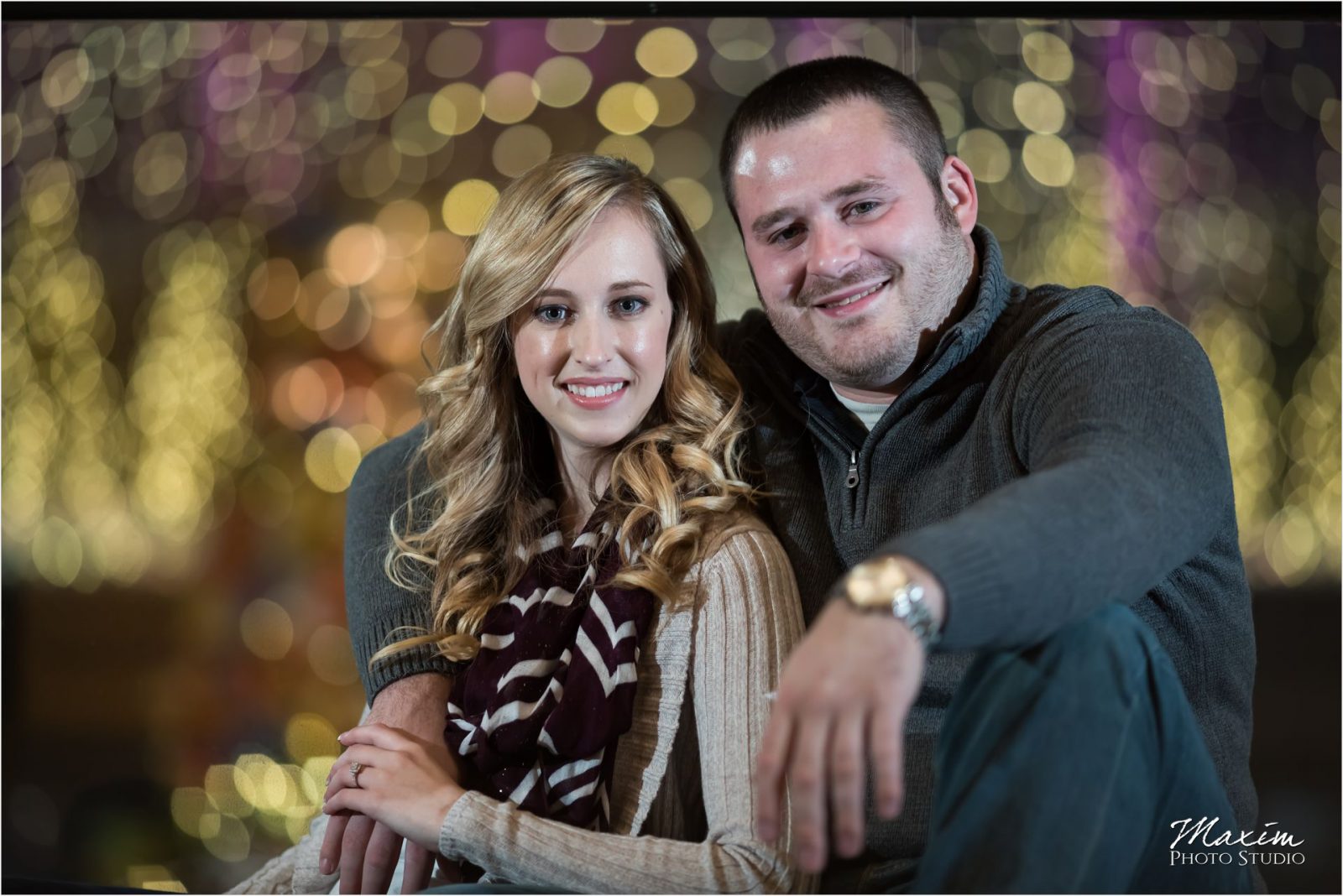 Downtown Cincinnati Fountain Square night engagement