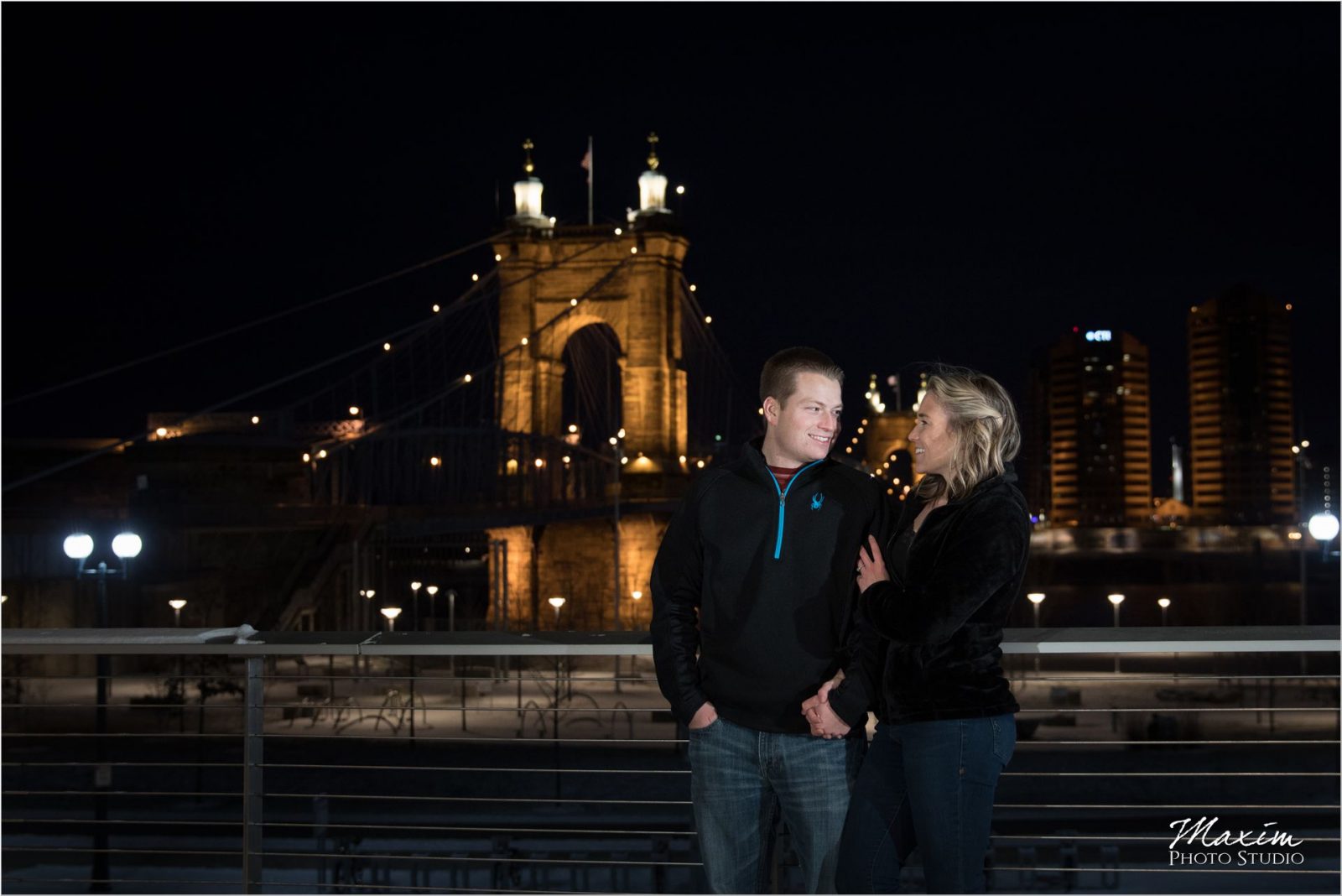 Smale Rivefront Park Winter Night Engagement