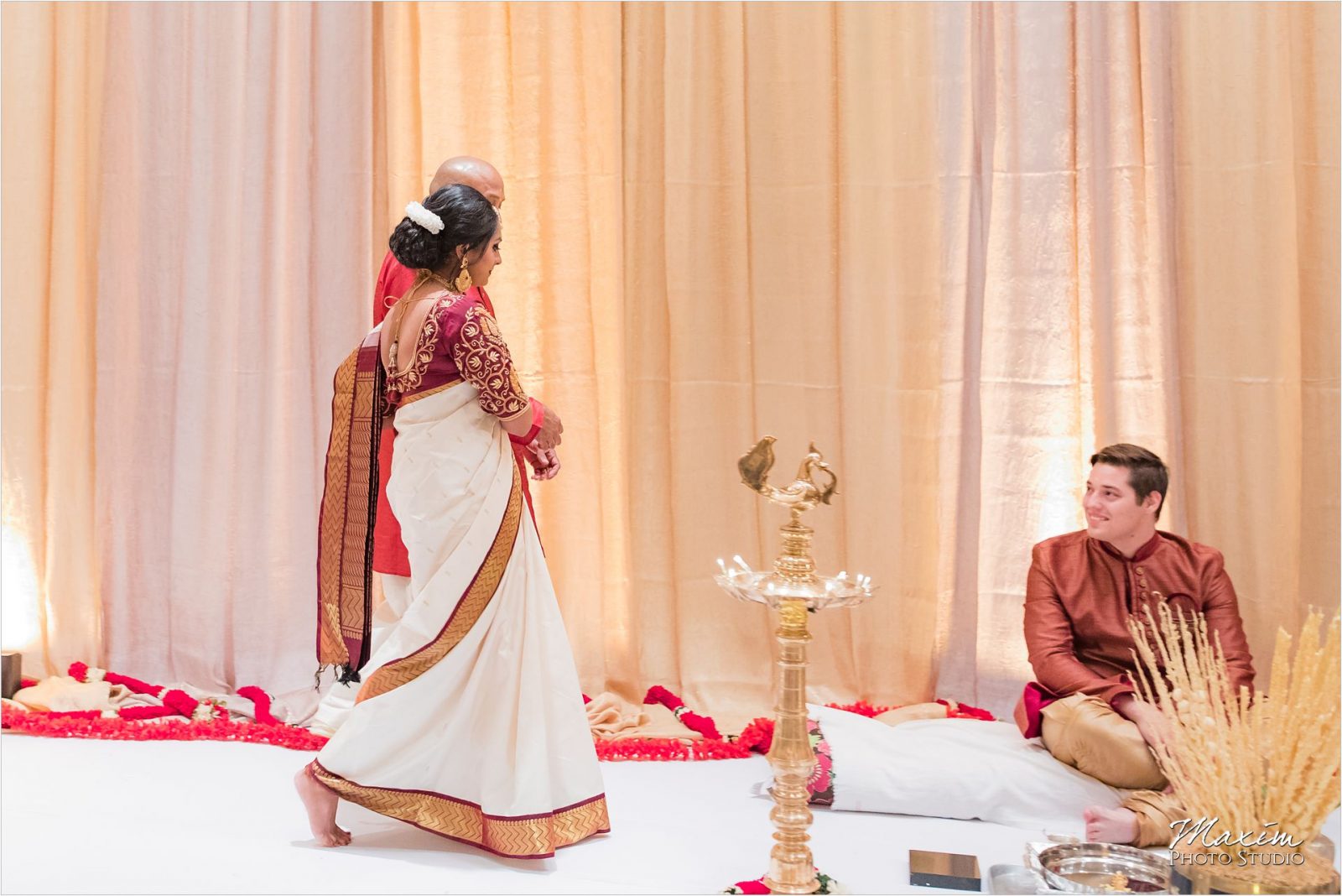 Savannah Center Cincinnati Indian Wedding Ceremony