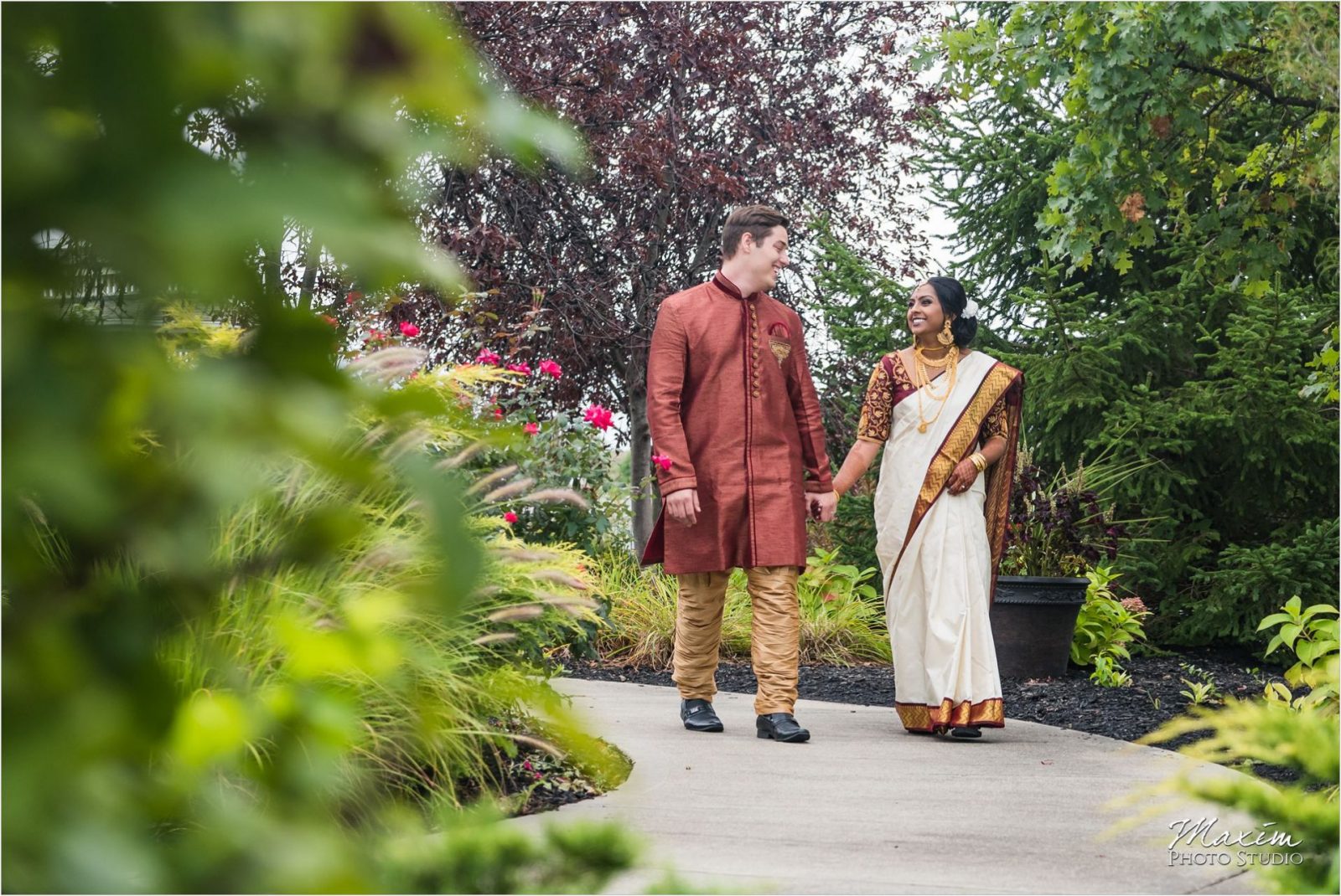 Savannah Center Cincinnati Indian Wedding Bride Groom