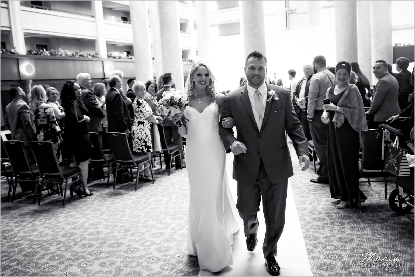 Cincinnati Marriott Rivercenter, Wedding Ceremony, Party Pleasers, Best Kentucky Wedding Photography