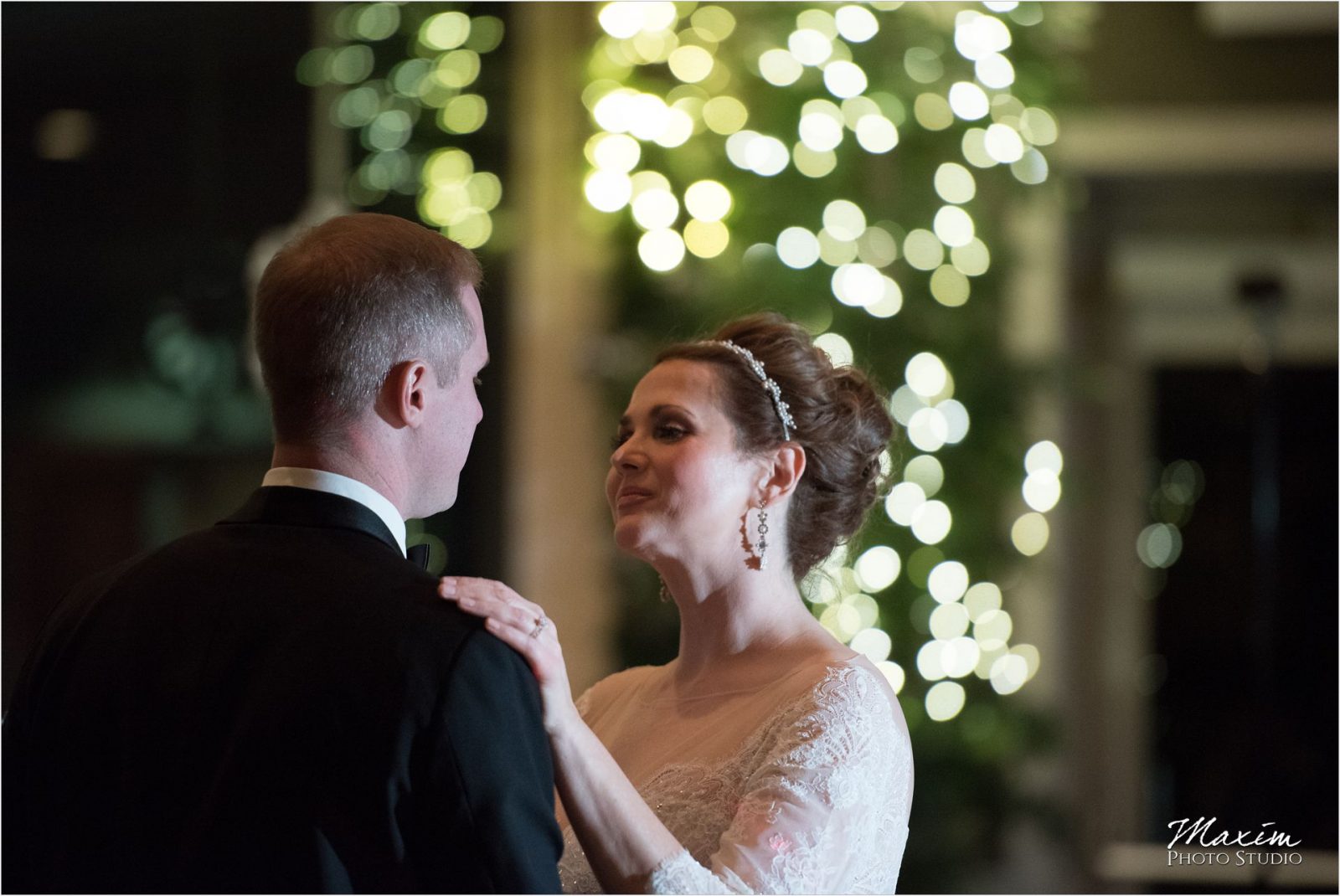 Drees Pavilion Cincinnati Wedding Reception first dance