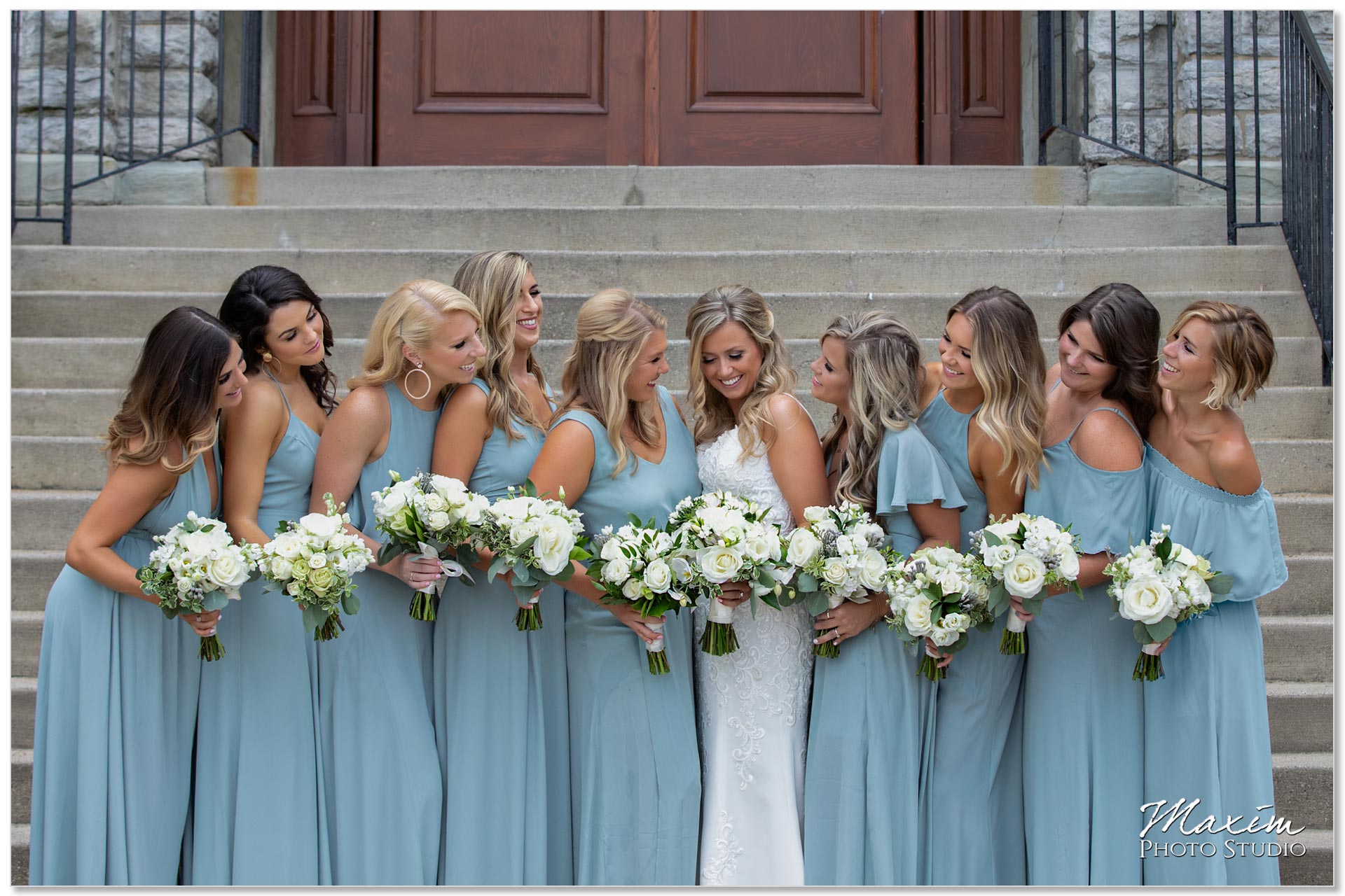 Summit Country Day Bridesmaids, English Rose Design Flowers