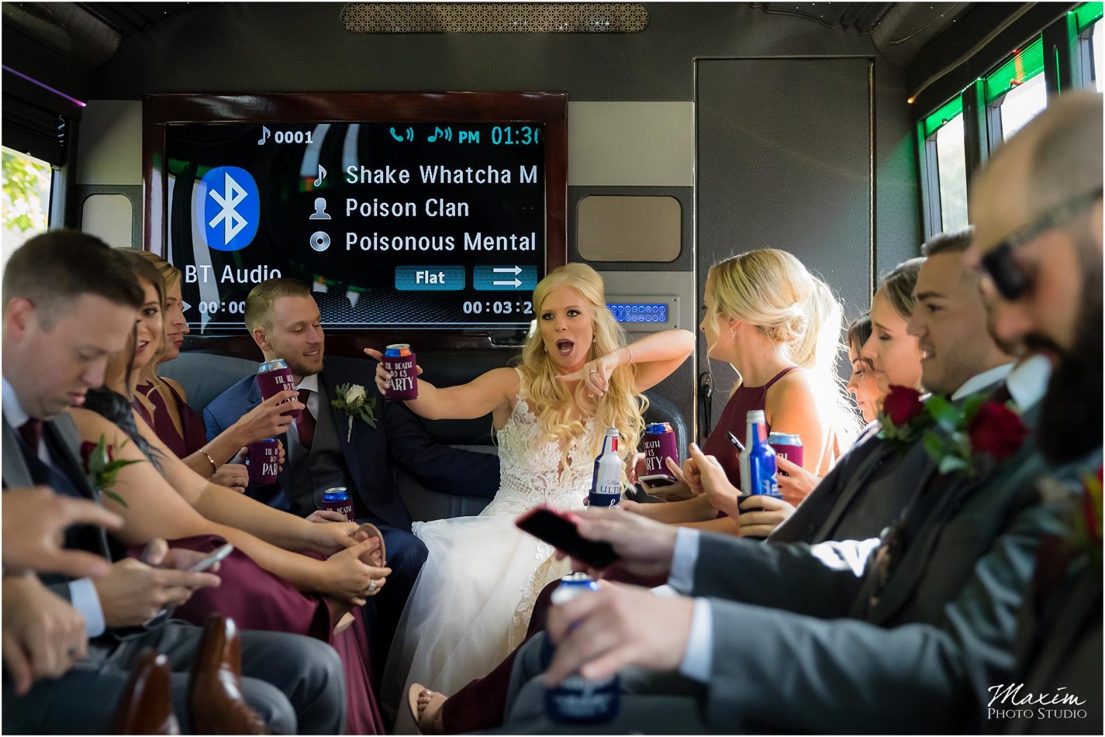 Kentucky Wedding Photographers, Motortoys Limo bridal party, Wedding Party Bus
