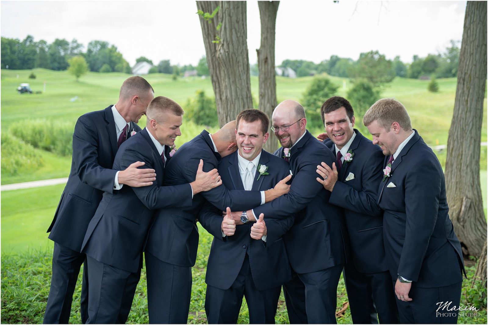 Oasis Conference Center, Cincinnati Wedding Photography, Groomsmen