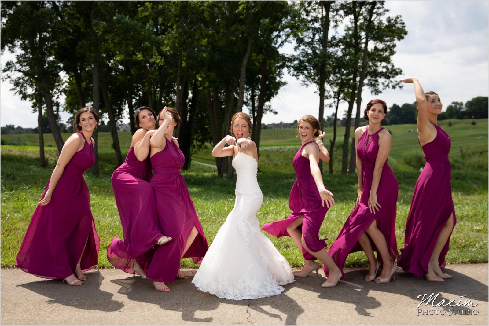 Oasis Conference Center, Cincinnati Wedding Photography, Groomsmen