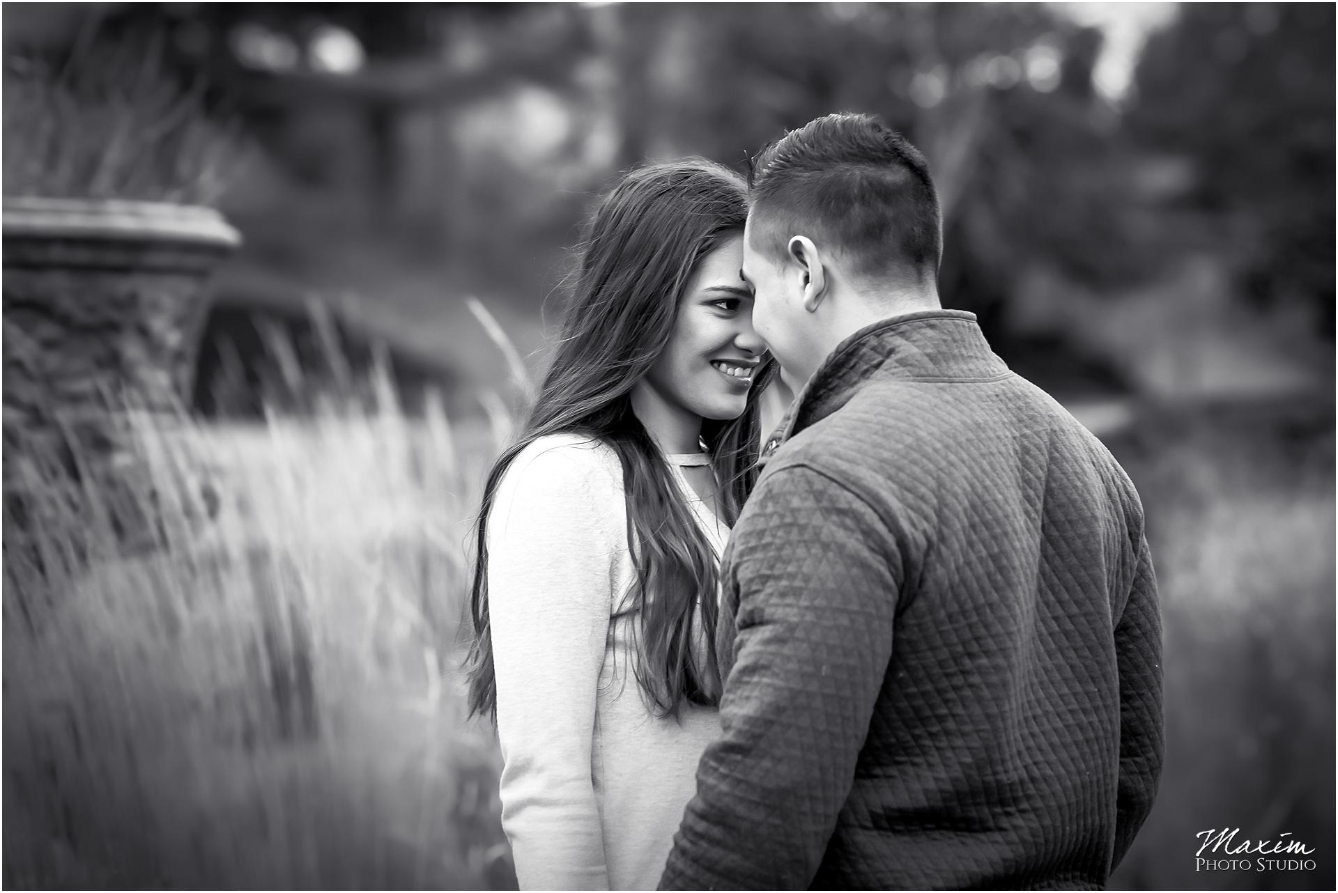 Bride Groom, Ault Park Cincinnati, Best Cincinnati Engagement