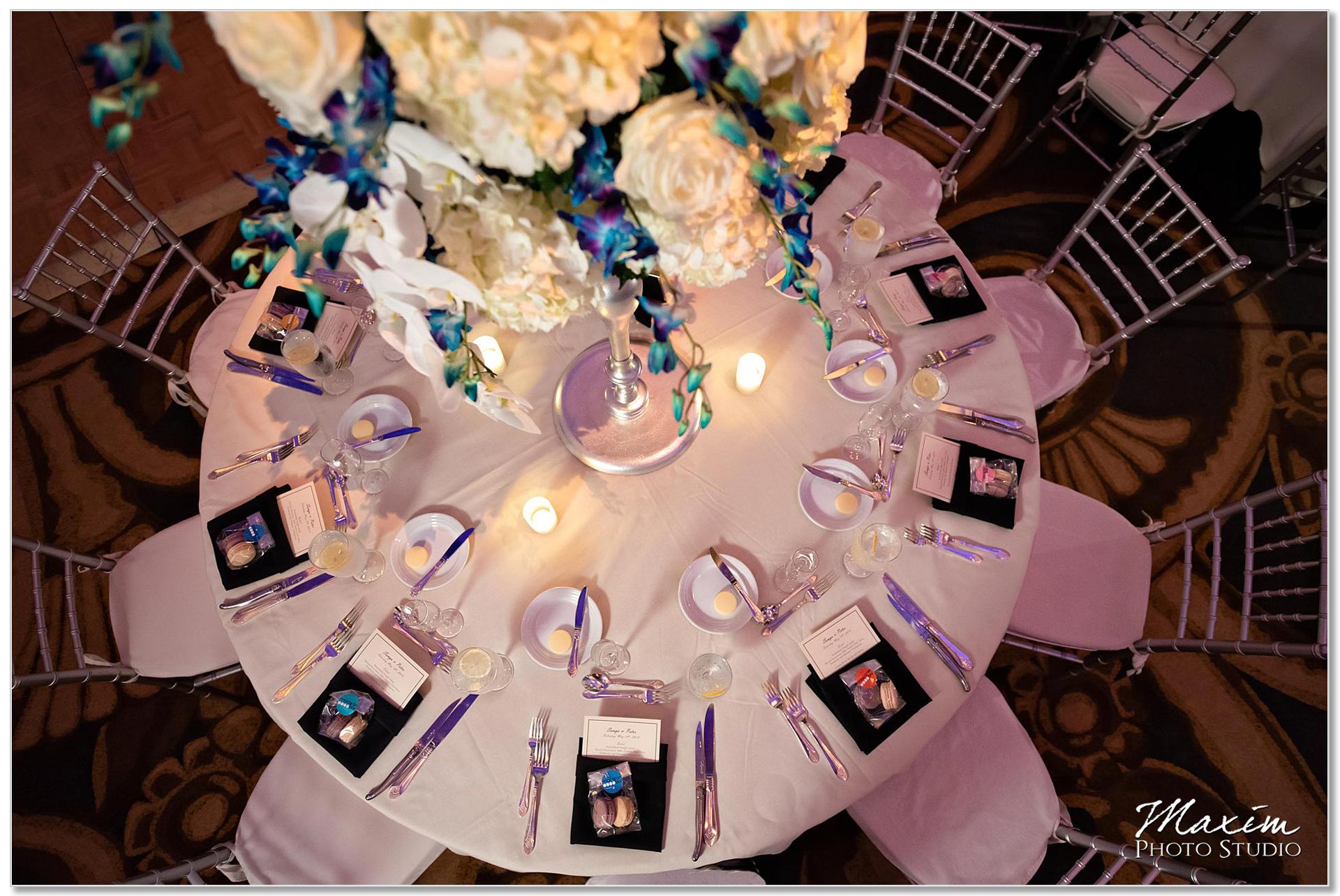 Wedding reception table decor Hilton Netherland Plaza