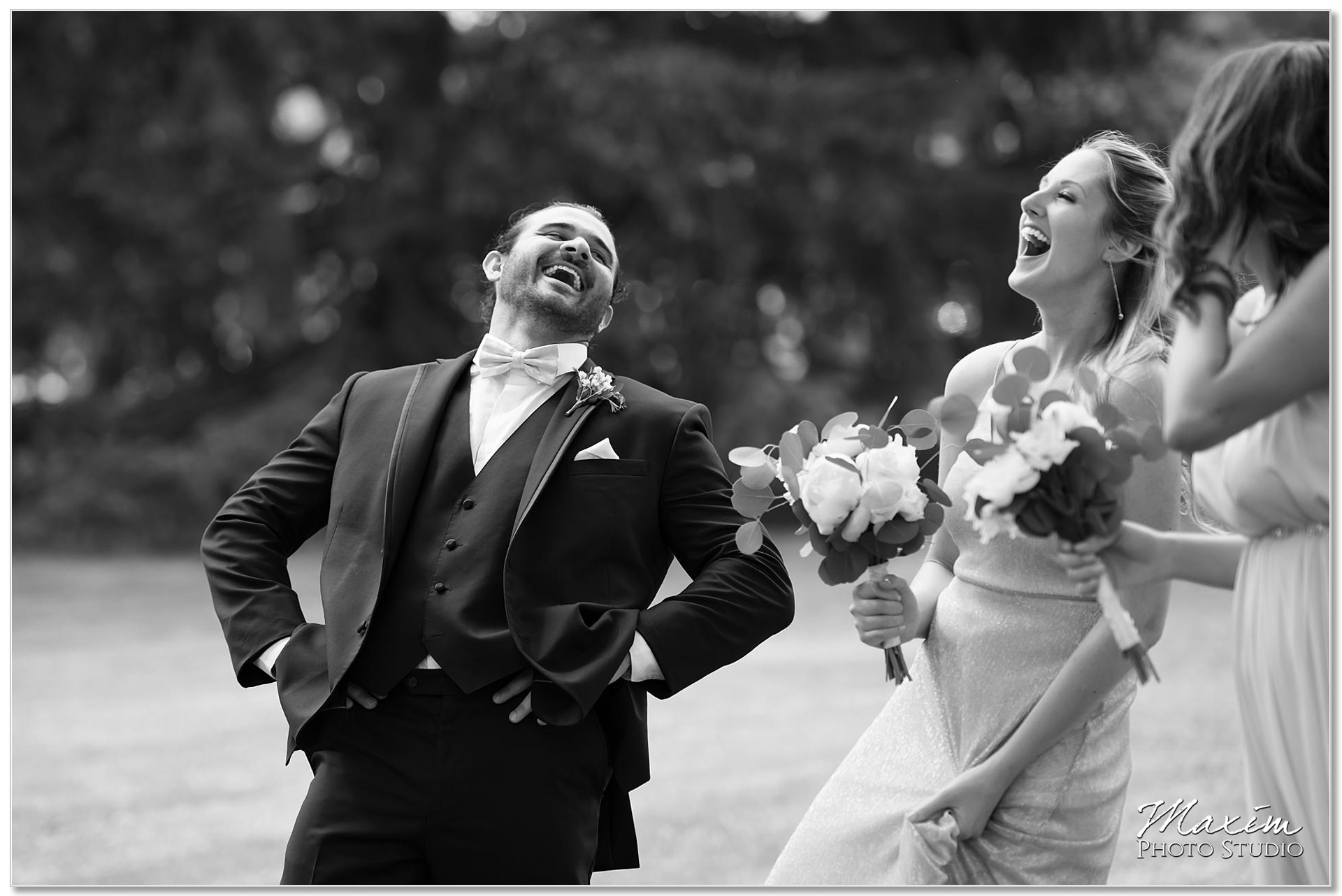 Bridesmaid groomsmen laughing Polen Farm
