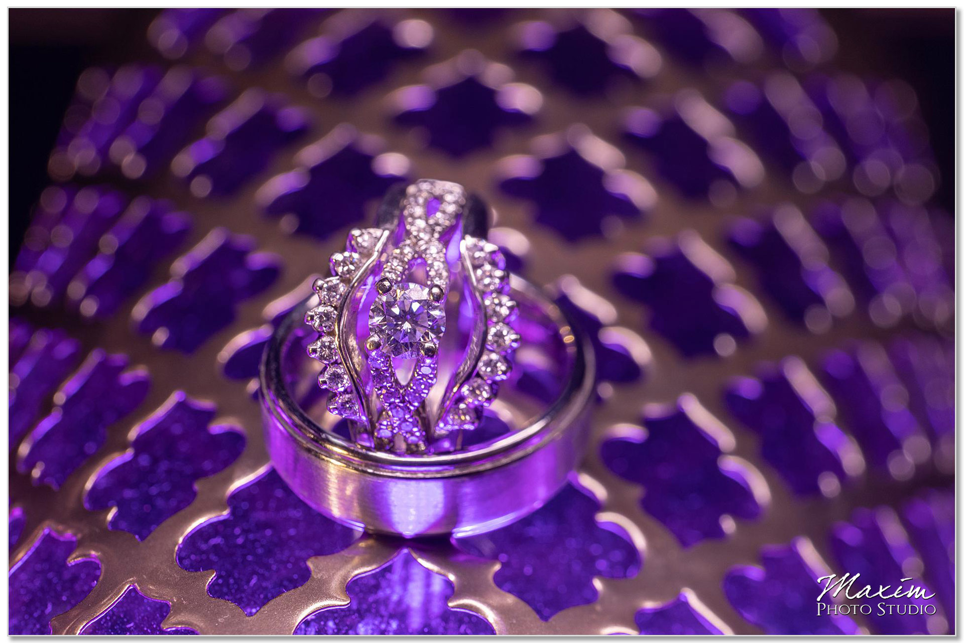 The Transept Wedding ring