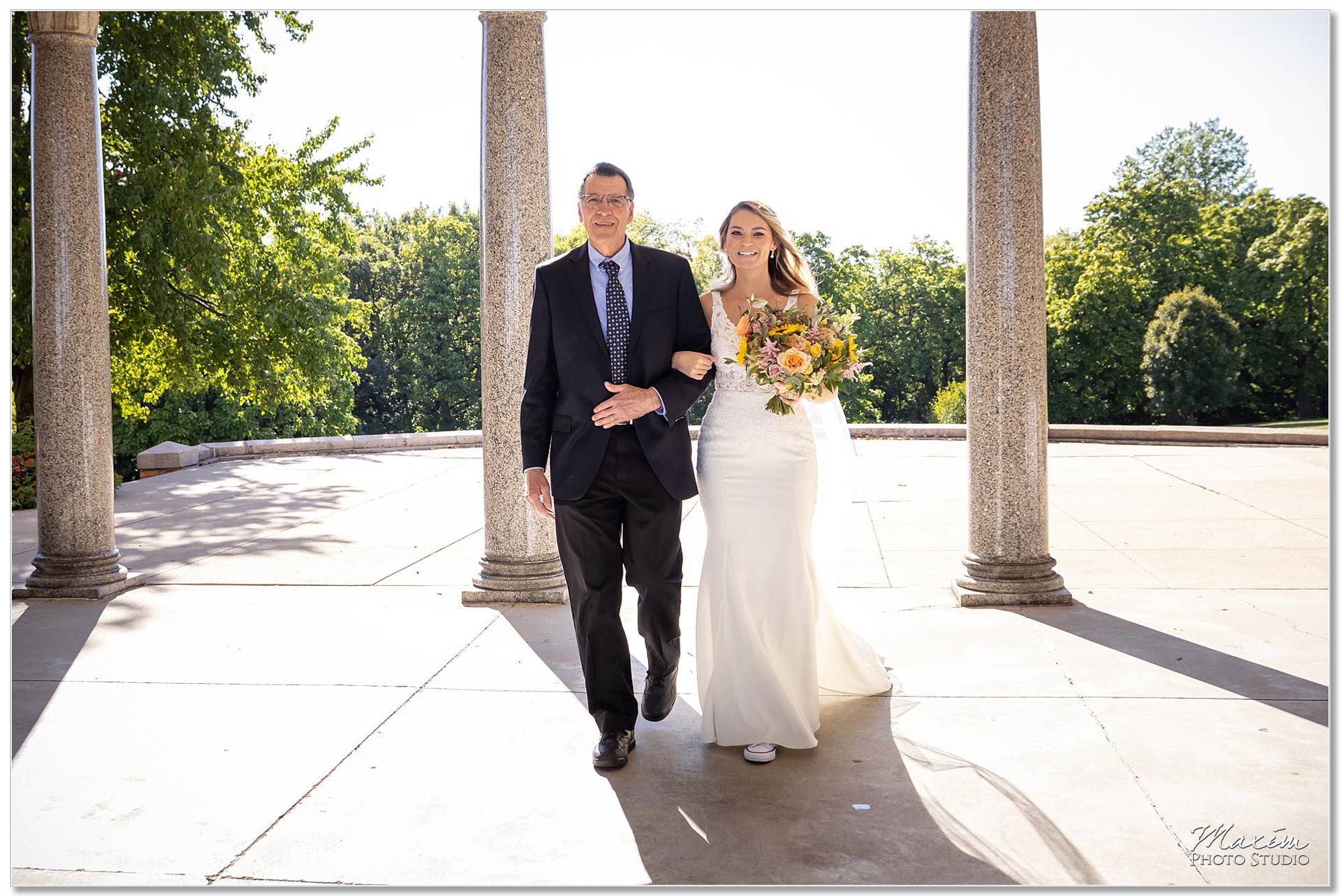 Mt. Echo Park Cincinnati Wedding Ceremony entrance