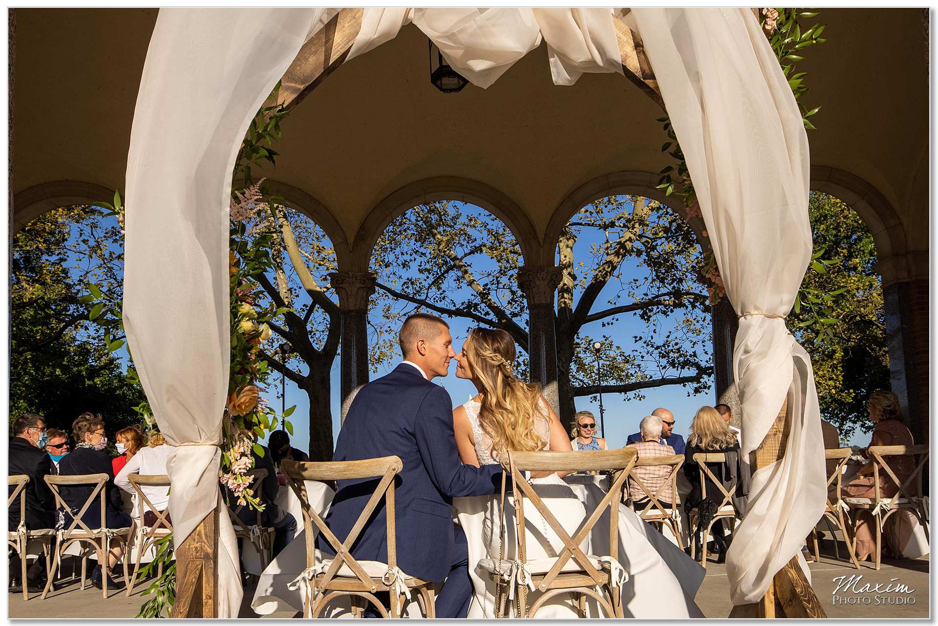 Mt. Echo Park Cincinnati Wedding Reception Couple