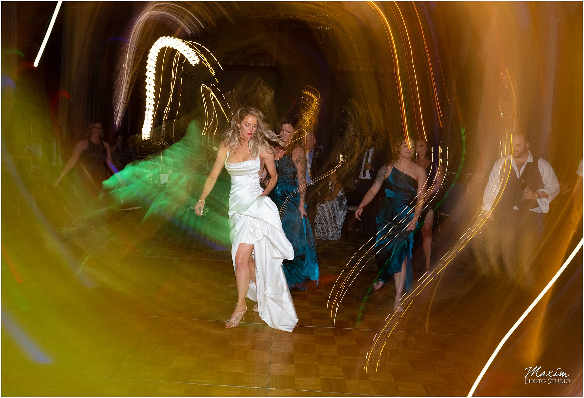 Continental Room Hilton Netherland Plaza wedding reception Dancing