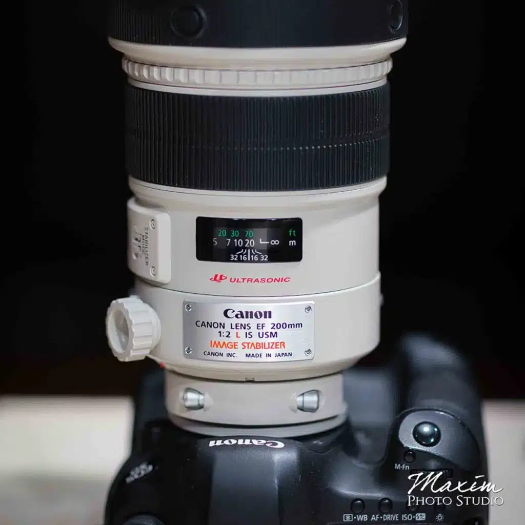 Canon 200mm F/2 Portrait Lens