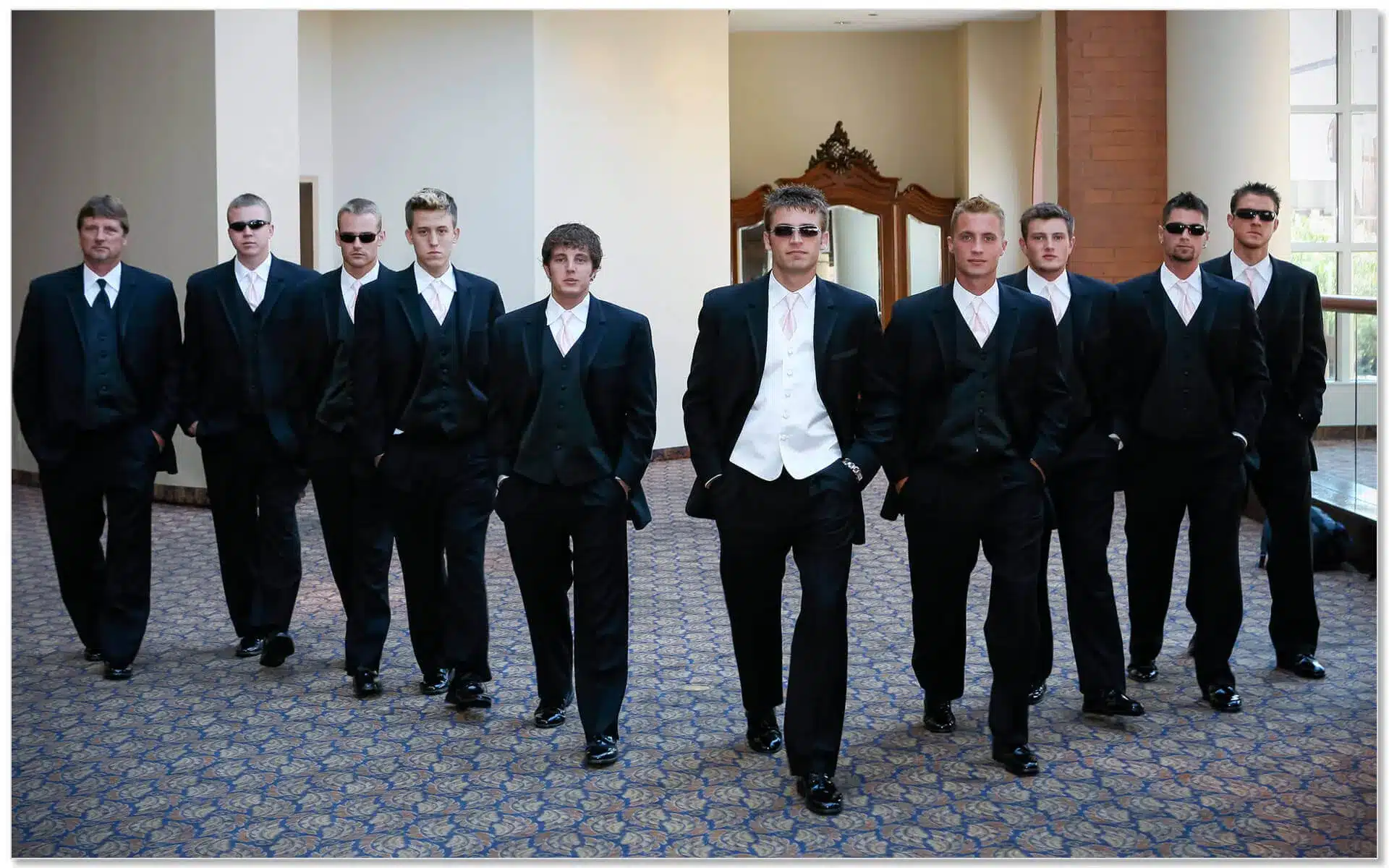 Hyatt Cincinnati Wedding, Groomsmen in a V Formation, Oceans 11 movie wedding