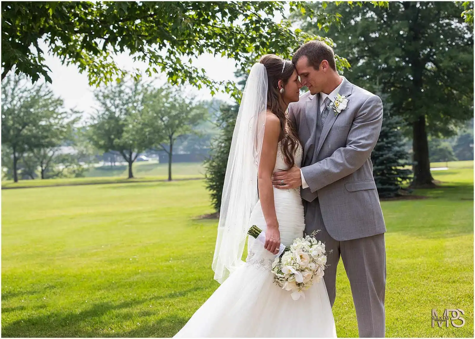 Kehoe Center Shelby Ohio wedding bride groom pictures