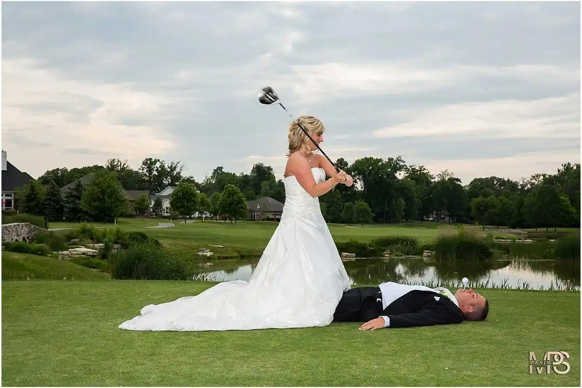 Country Club of the North wedding golf portraits