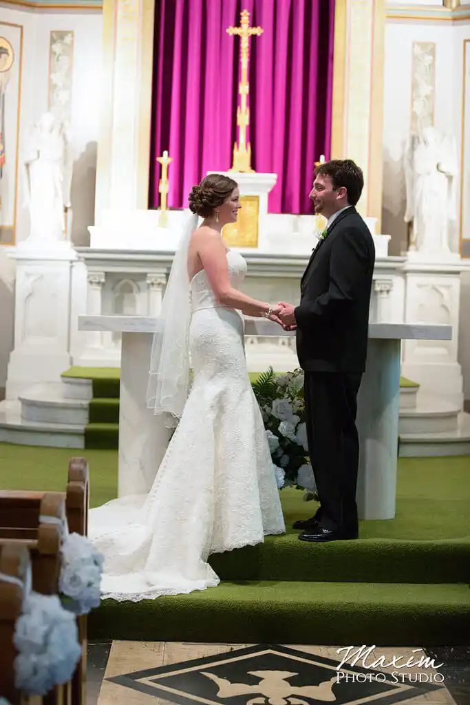 St. Aloysius Chapel Cincinnati Wedding ceremony